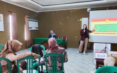 Pelatihan Pengelolaan dan Tracking Keuangan Digital bagi Ibu-Ibu PKK Desa Ciheulang